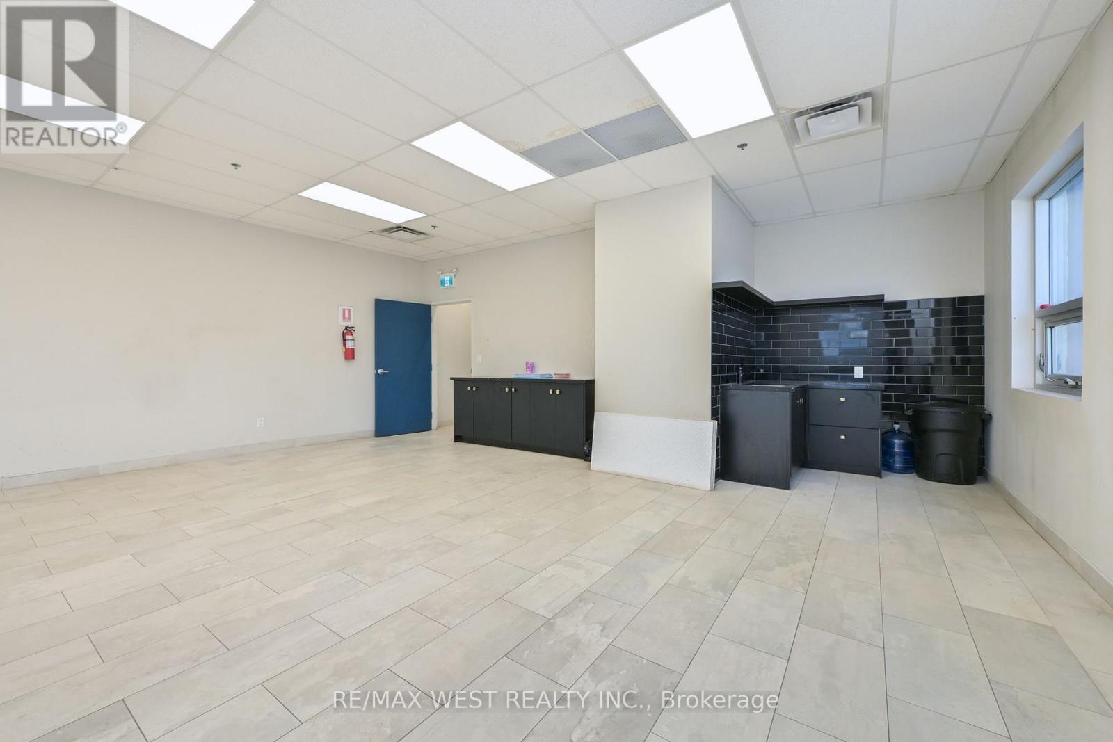 21 Bertram Industrial Parkway, Springwater, Ontario  L9X 1L1 - Photo 16 - S13150702