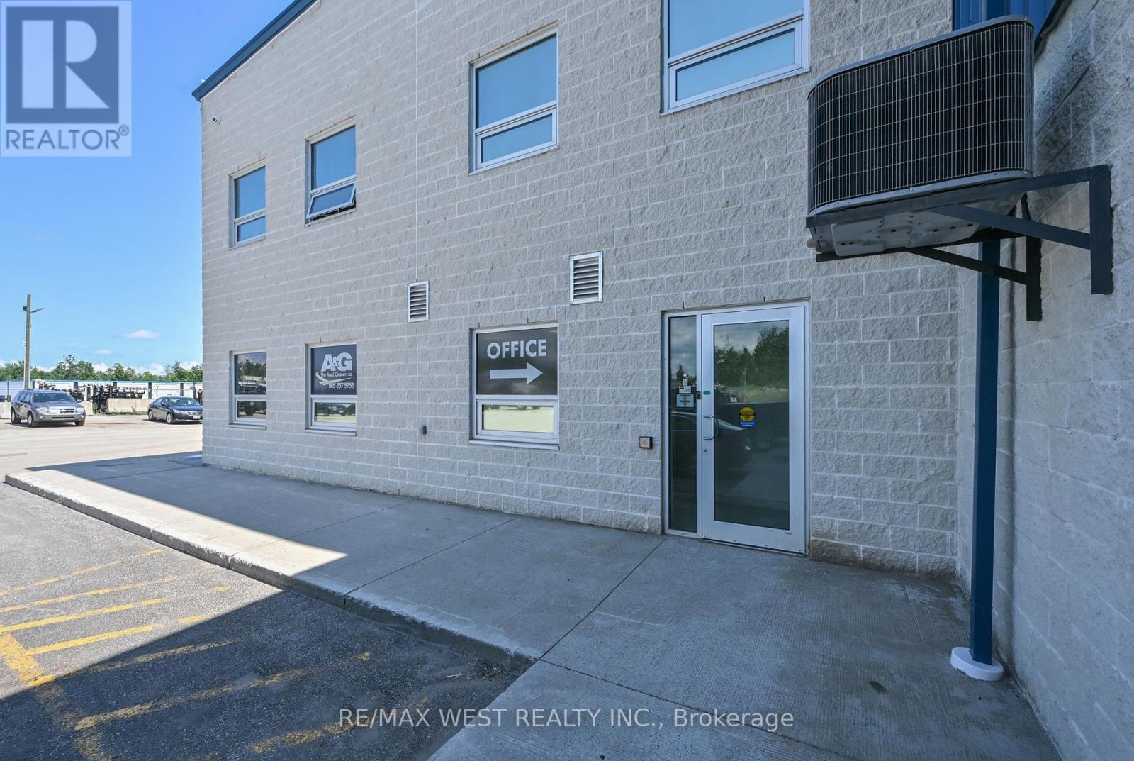 21 Bertram Industrial Parkway, Springwater, Ontario  L9X 1L1 - Photo 4 - S13150702