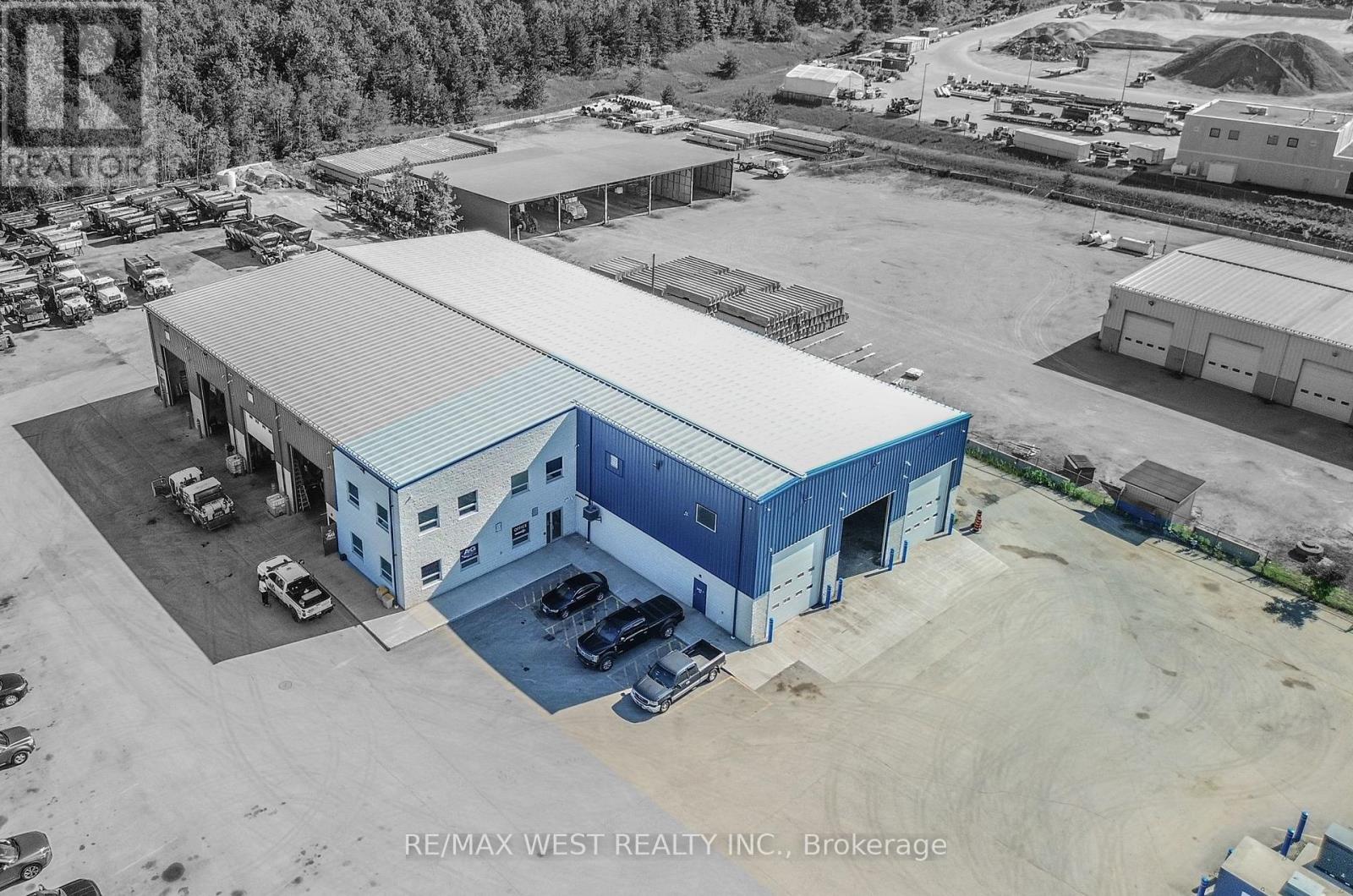 21 Bertram Industrial Parkway, Springwater, Ontario  L9X 1L1 - Photo 32 - S13150702
