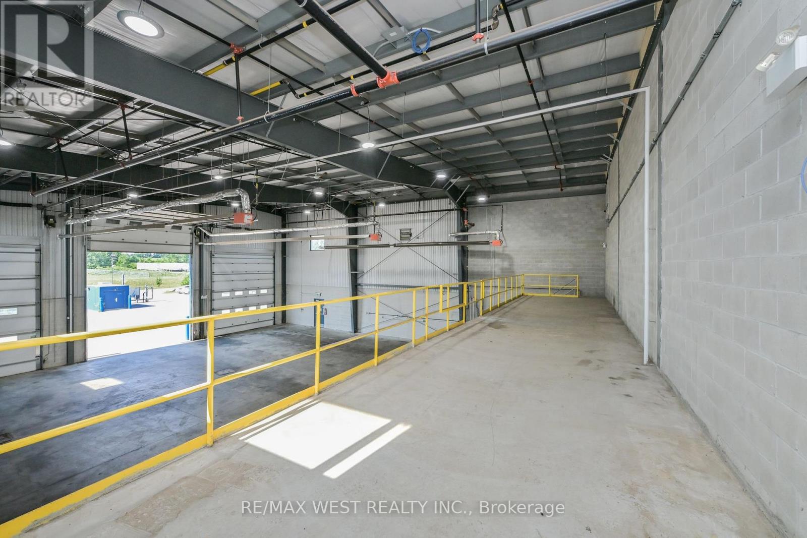 21 Bertram Industrial Parkway, Springwater, Ontario  L9X 1L1 - Photo 25 - S13150702