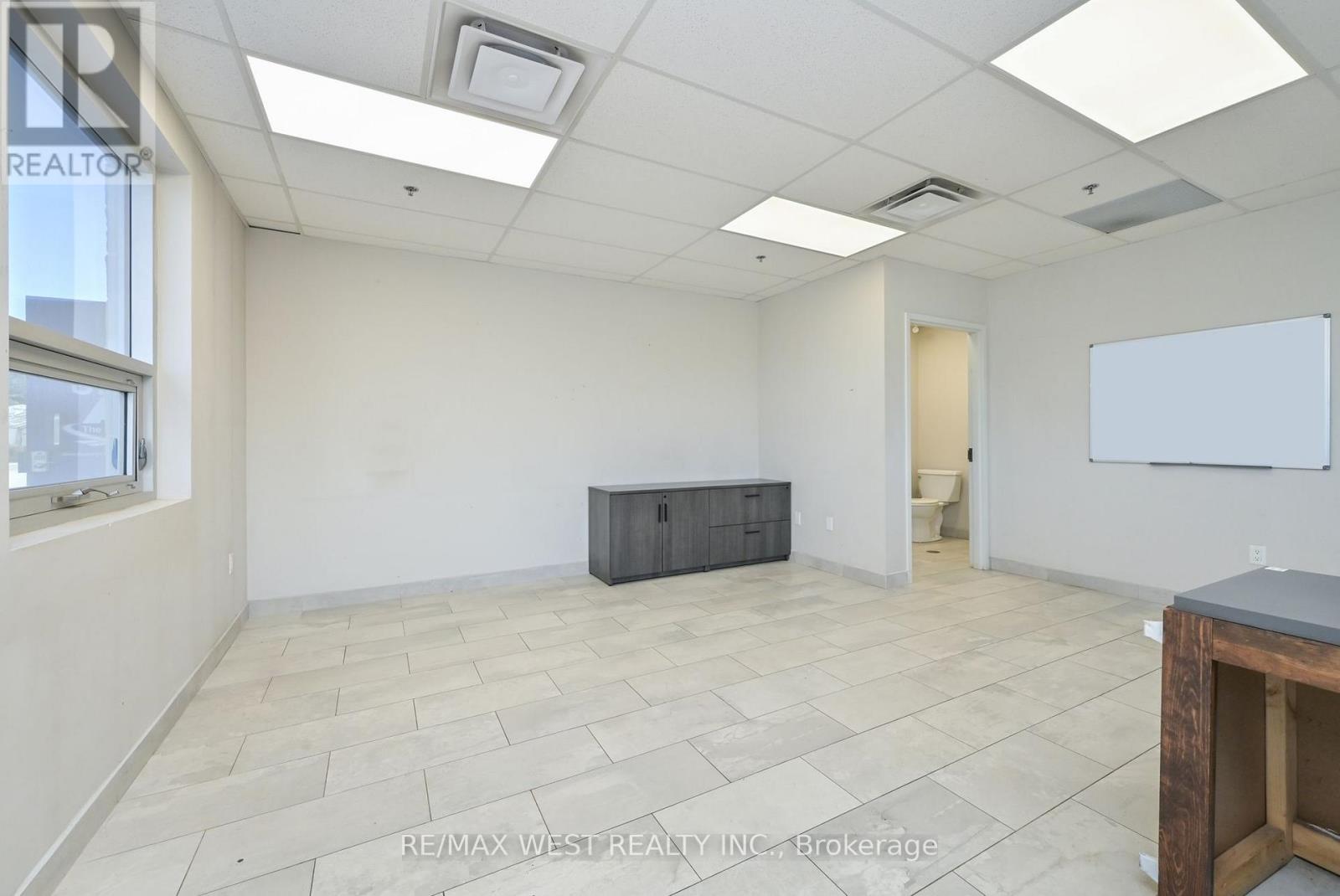 21 Bertram Industrial Parkway, Springwater, Ontario  L9X 1L1 - Photo 10 - S13150702