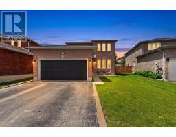 24 RYAN COURT, Barrie, Ontario