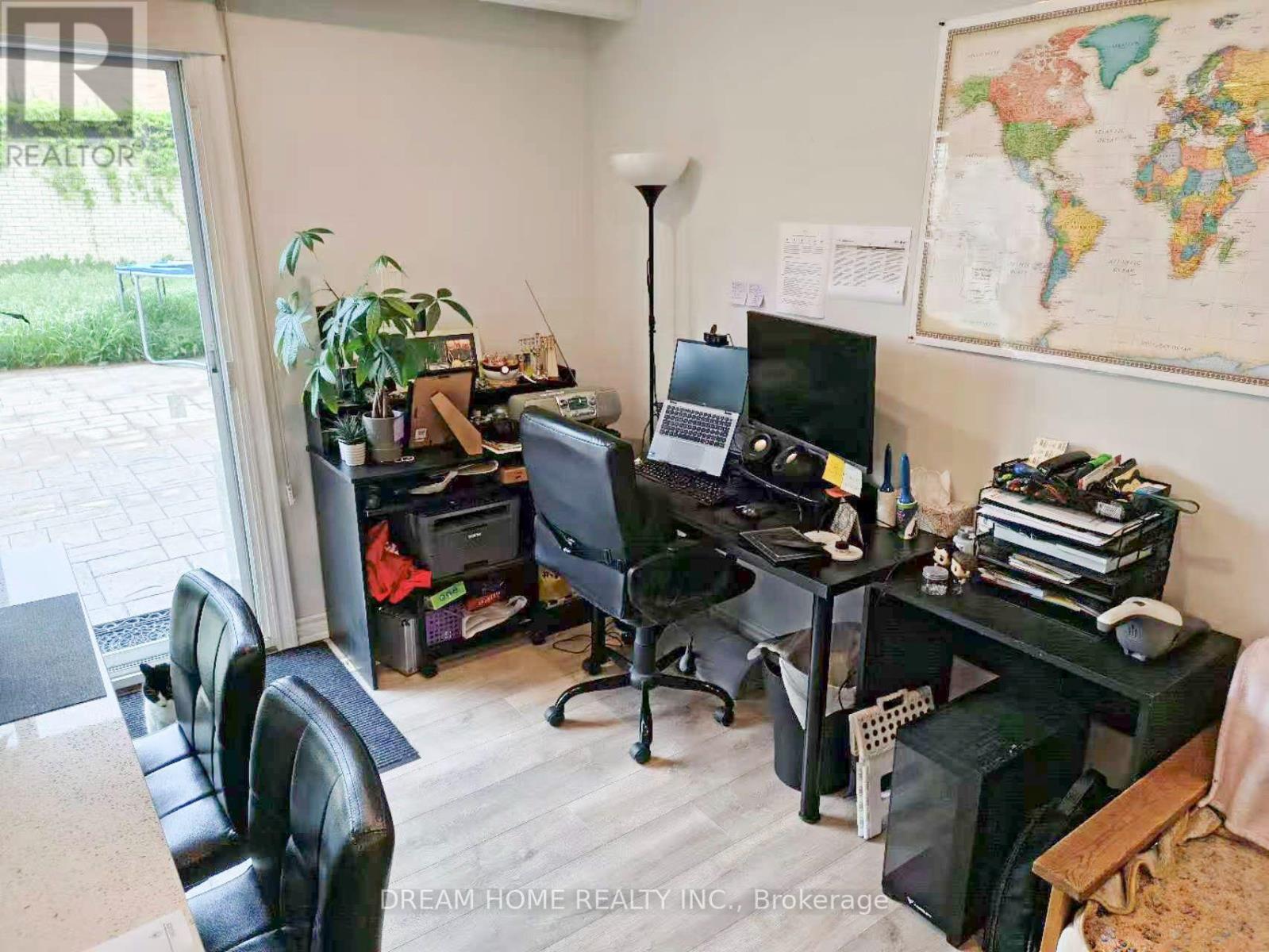 #back - 6 Alcester Court, Toronto, Ontario M6A 2Z6 - Photo 6 - W13548258