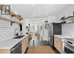 14 MANITOBA STREET, Toronto, Ontario