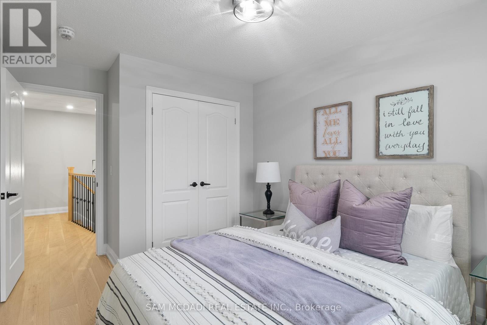 573 Settlers Road W, Oakville, Ontario  L6M 1N7 - Photo 14 - W13566326