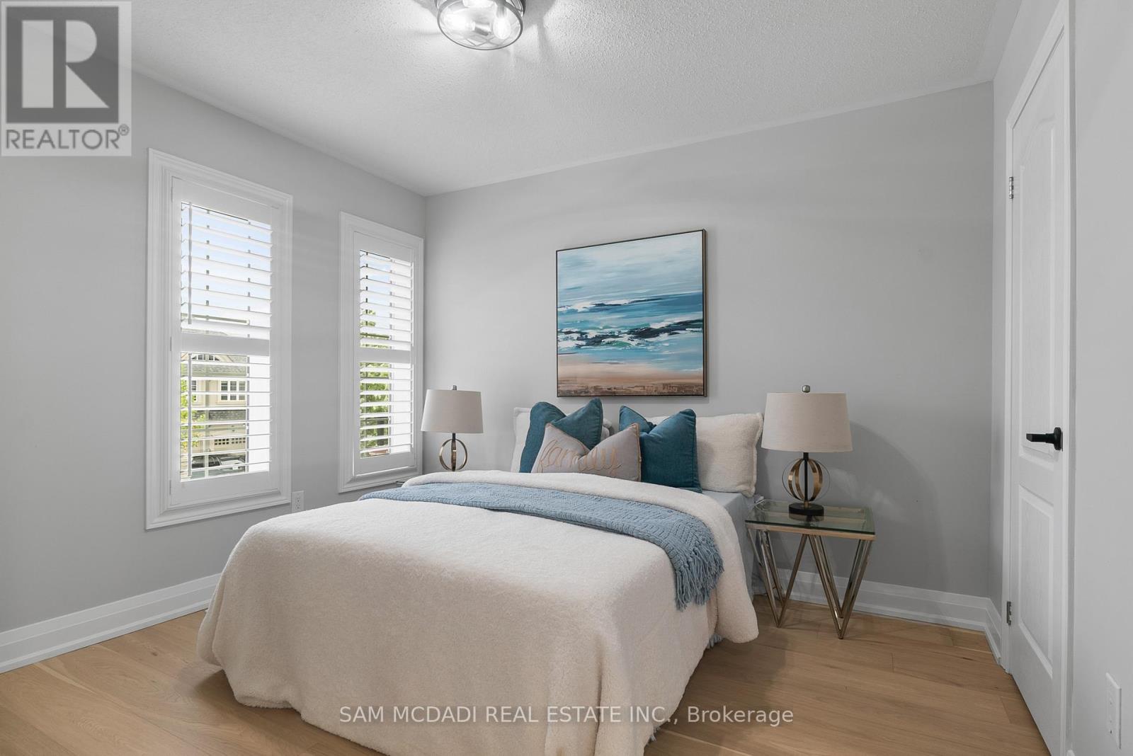 573 Settlers Road W, Oakville, Ontario  L6M 1N7 - Photo 17 - W13566326