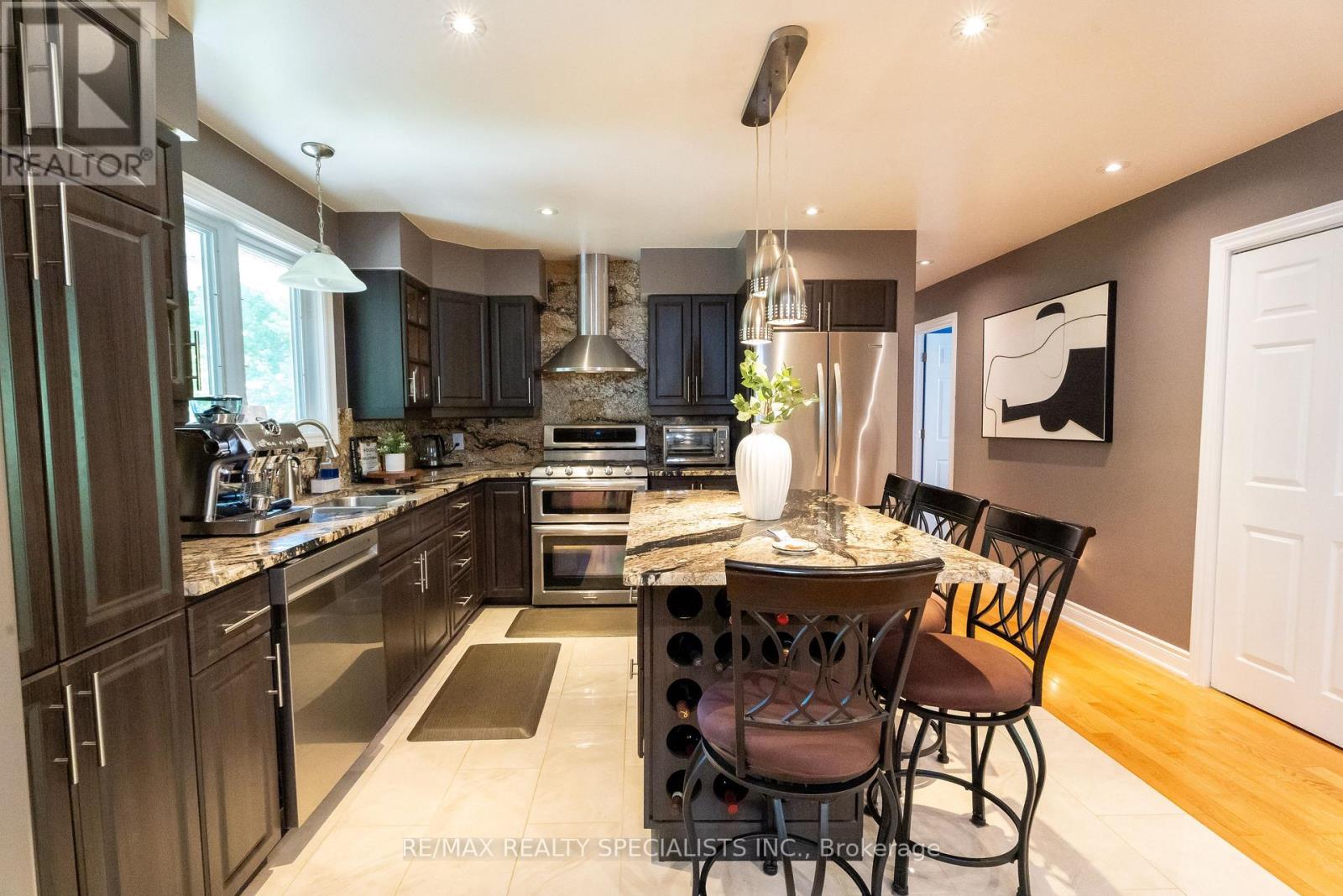 10642 Sixth Line, Halton Hills, Ontario  L7G 4S6 - Photo 8 - W13566400