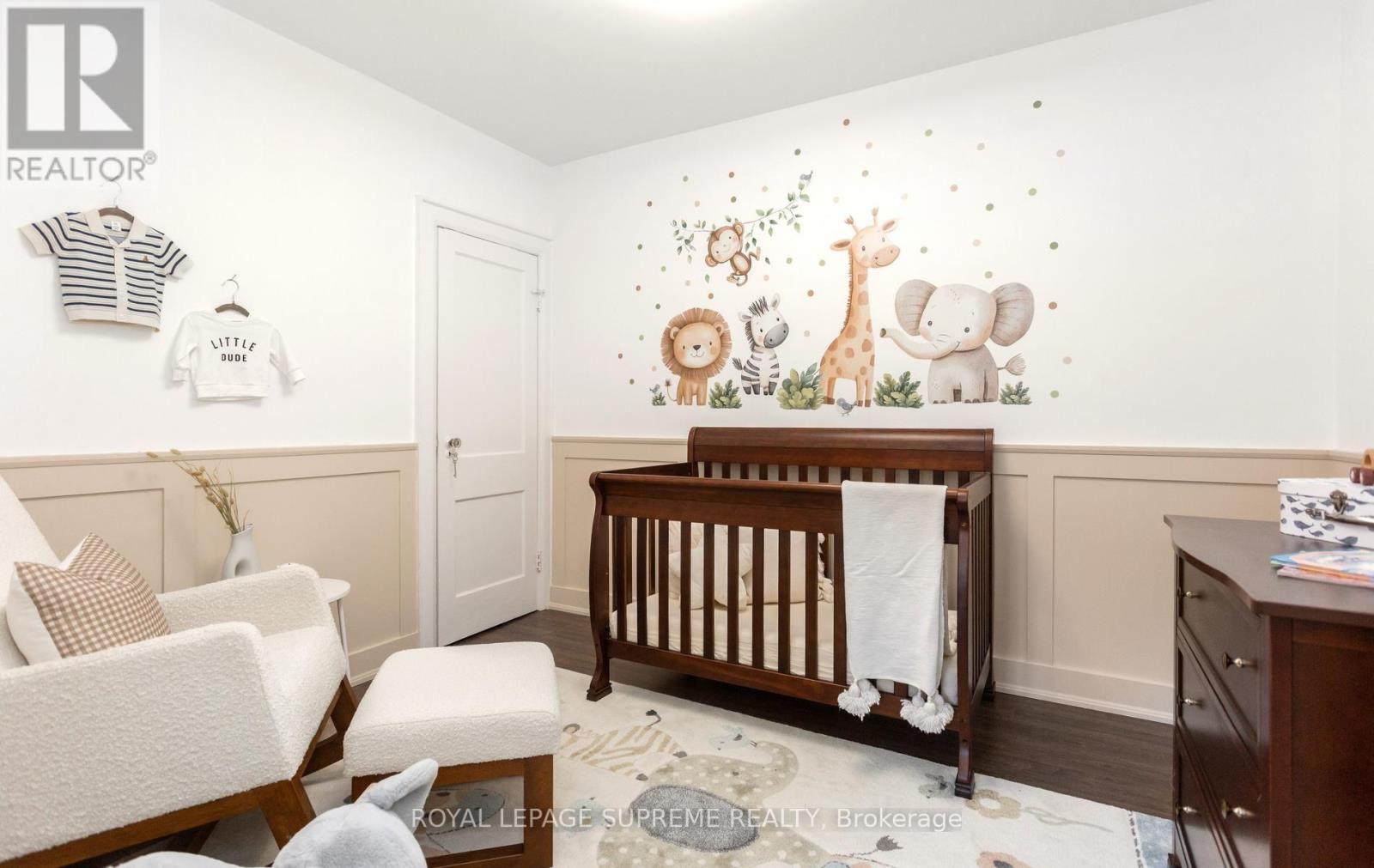 50 Brookside Avenue, Toronto, Ontario  M6S 4G7 - Photo 26 - W13566478