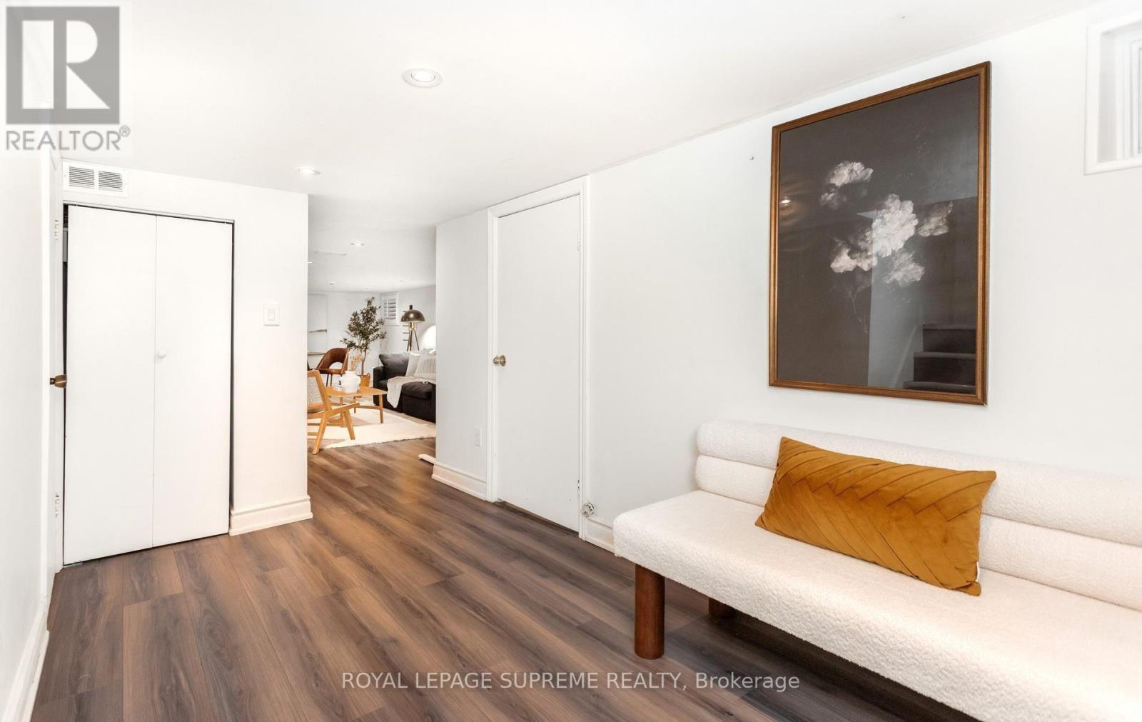 50 Brookside Avenue, Toronto, Ontario  M6S 4G7 - Photo 34 - W13566478