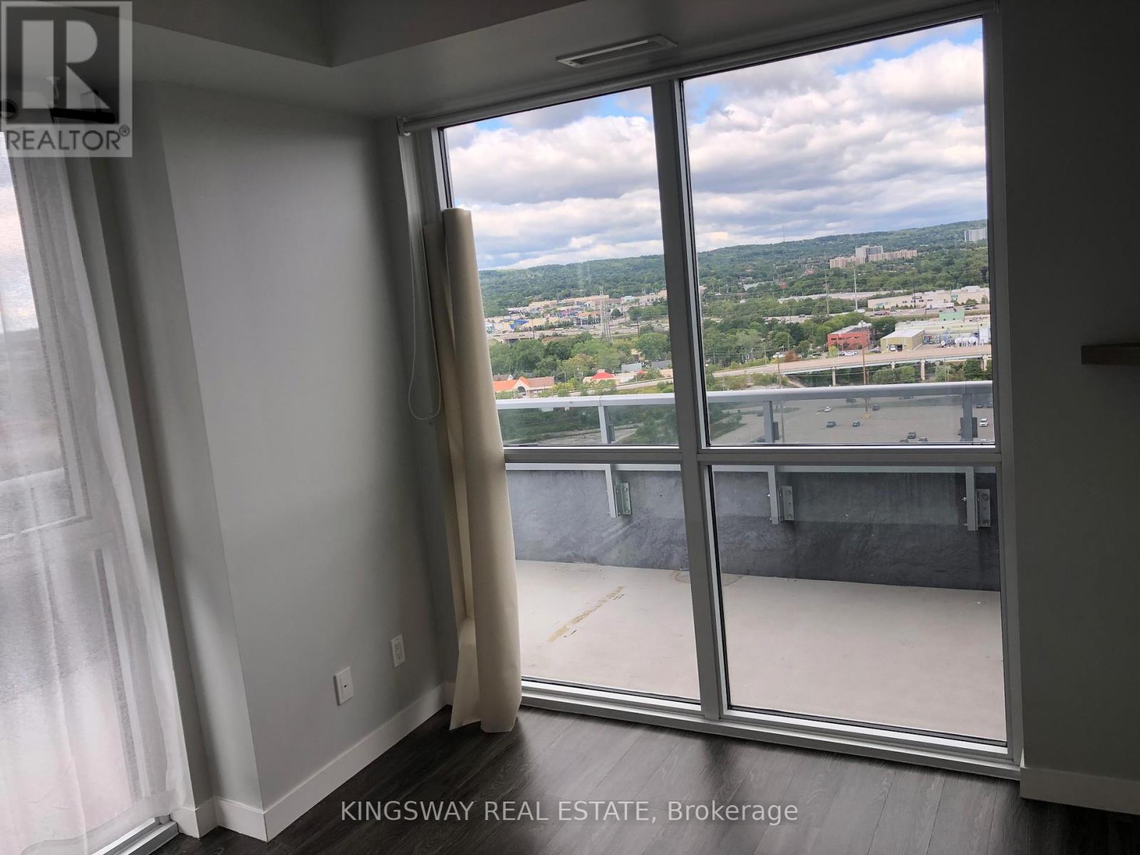 1808 - 2087 Fairview Street, Burlington, Ontario  L7R 0E5 - Photo 10 - W13566482