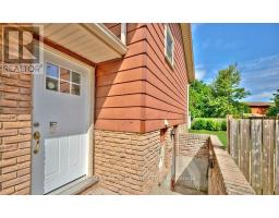 30 VIA DELL MONTE STREET, St. Catharines, Ontario