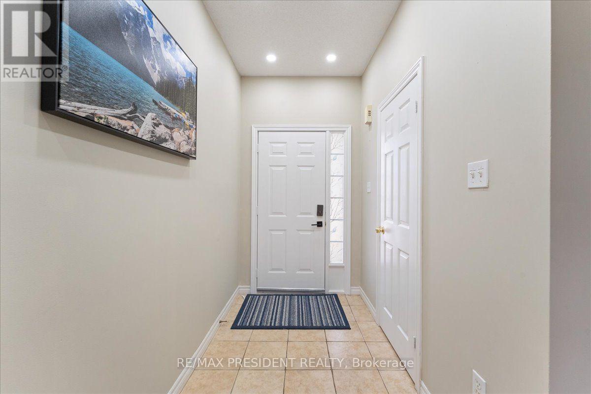 285 Southbrook Drive, Hamilton, Ontario L0R 1C0 - Photo 6 - X13566344