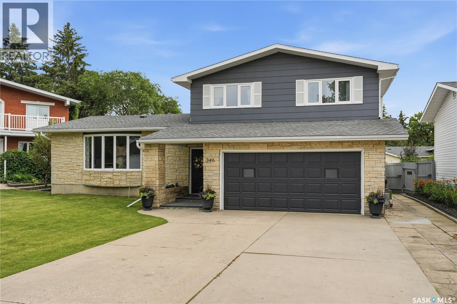 346 Highbury Terrace, Saskatoon, Saskatchewan  S7H 4X8 - Photo 2 - SK042617