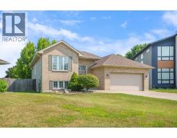 415 SILVER SANDS LANE, St Clair, Ontario