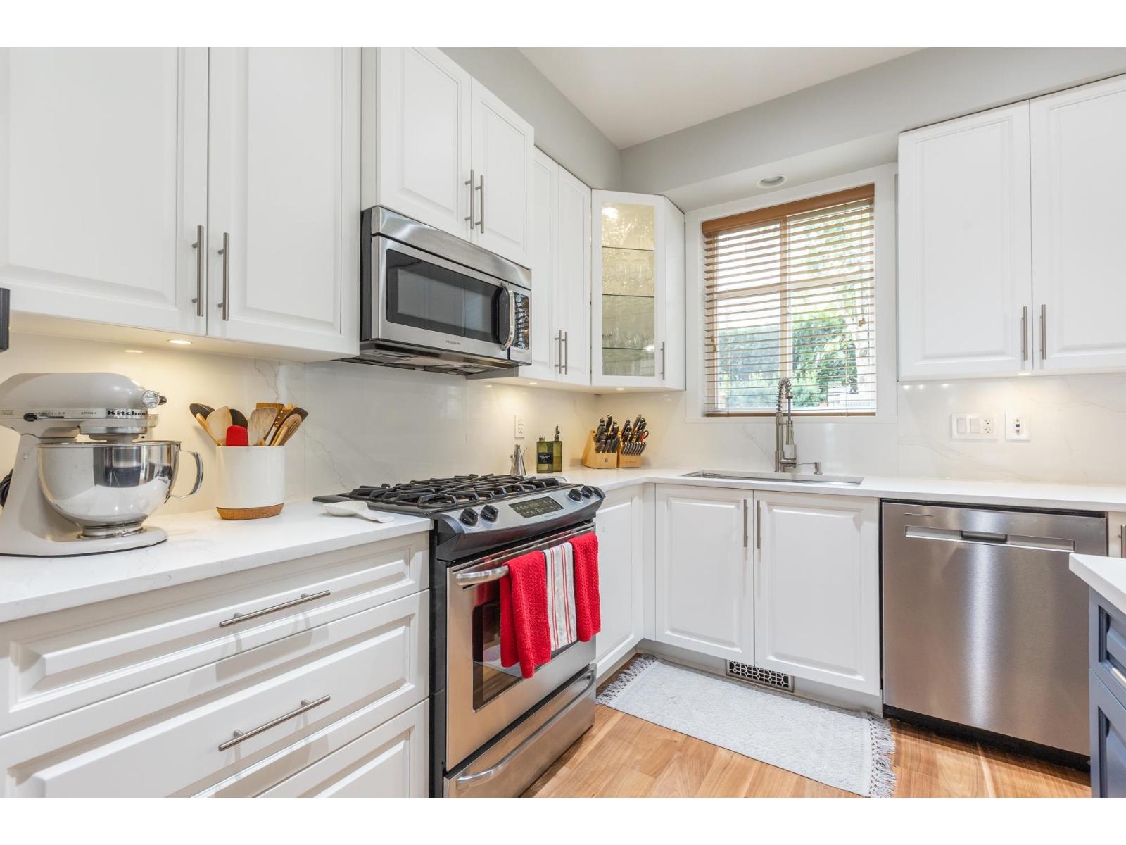 Listing image 14