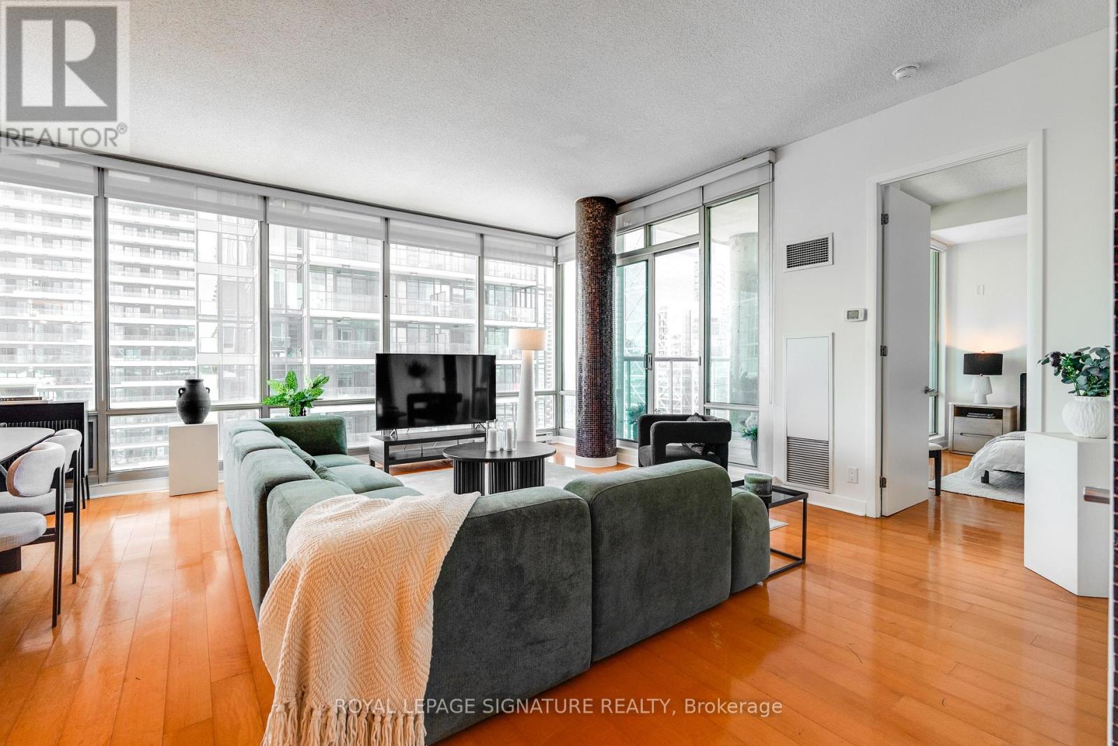 3803 - 81 Navy Wharf Court, Toronto, Ontario  M5V 3S2 - Photo 5 - C13062178
