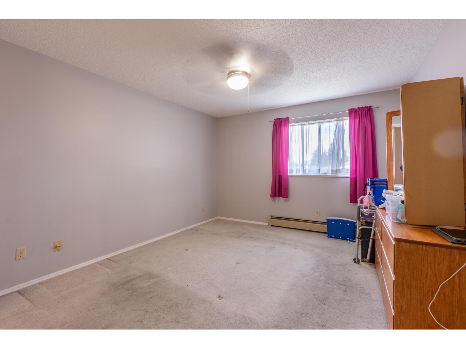 211 31850 UNION AVENUE — photo 15
