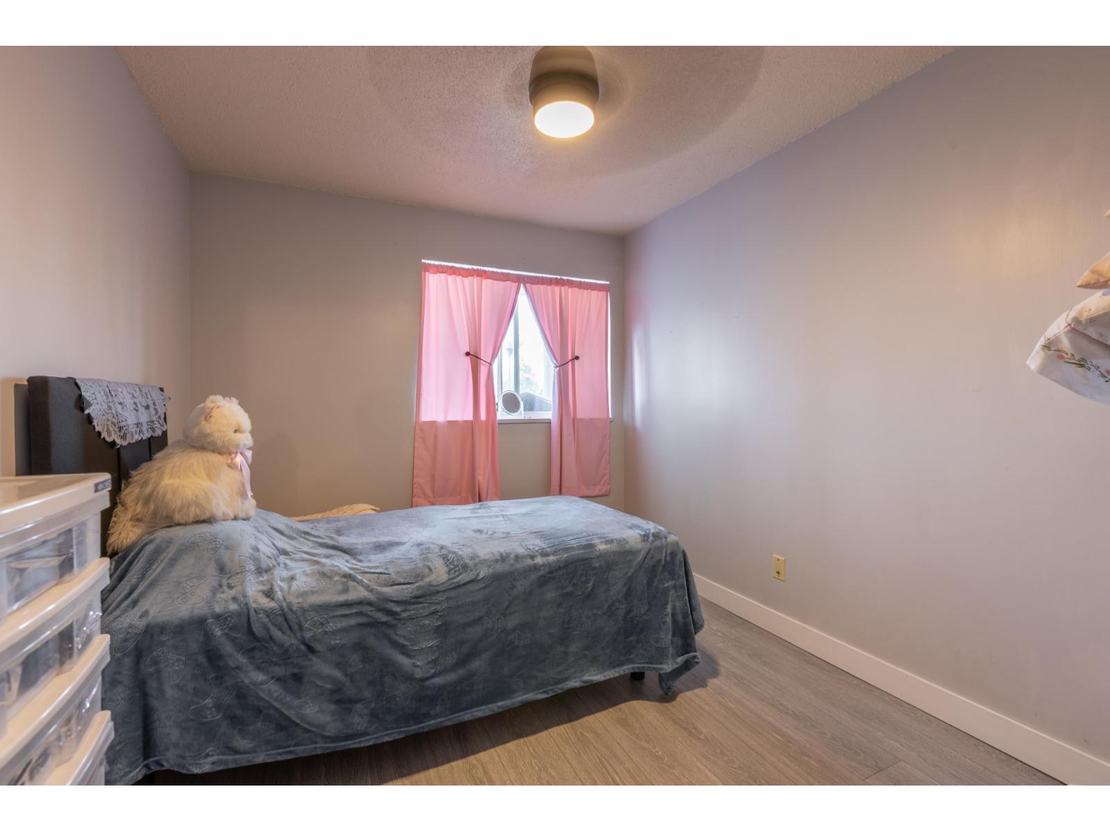 211 31850 UNION AVENUE — photo 18
