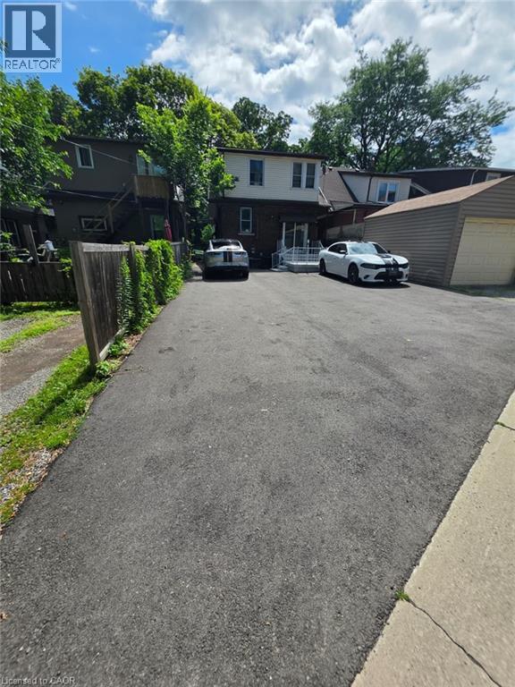148 GAGE Avenue S Unit# 1