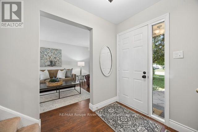 12 Jason Drive, Whitby (Pringle Creek), Ontario L1R 1M1 - Photo 4 - E13566662