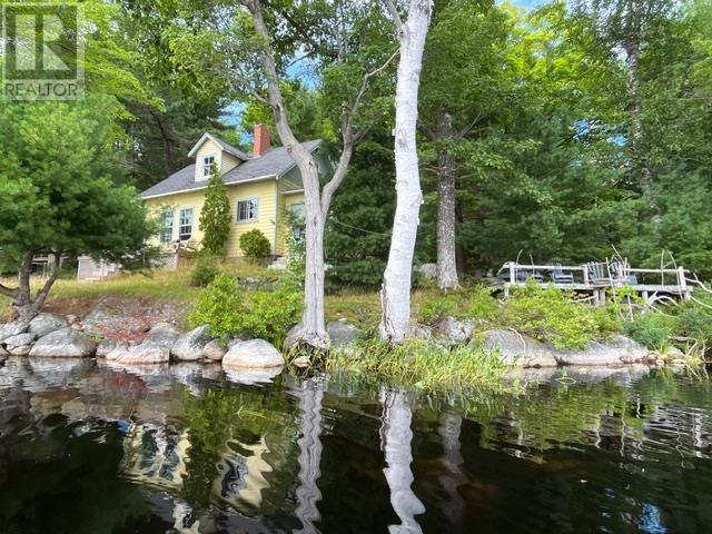 112 Thomas Lake Road, Milford