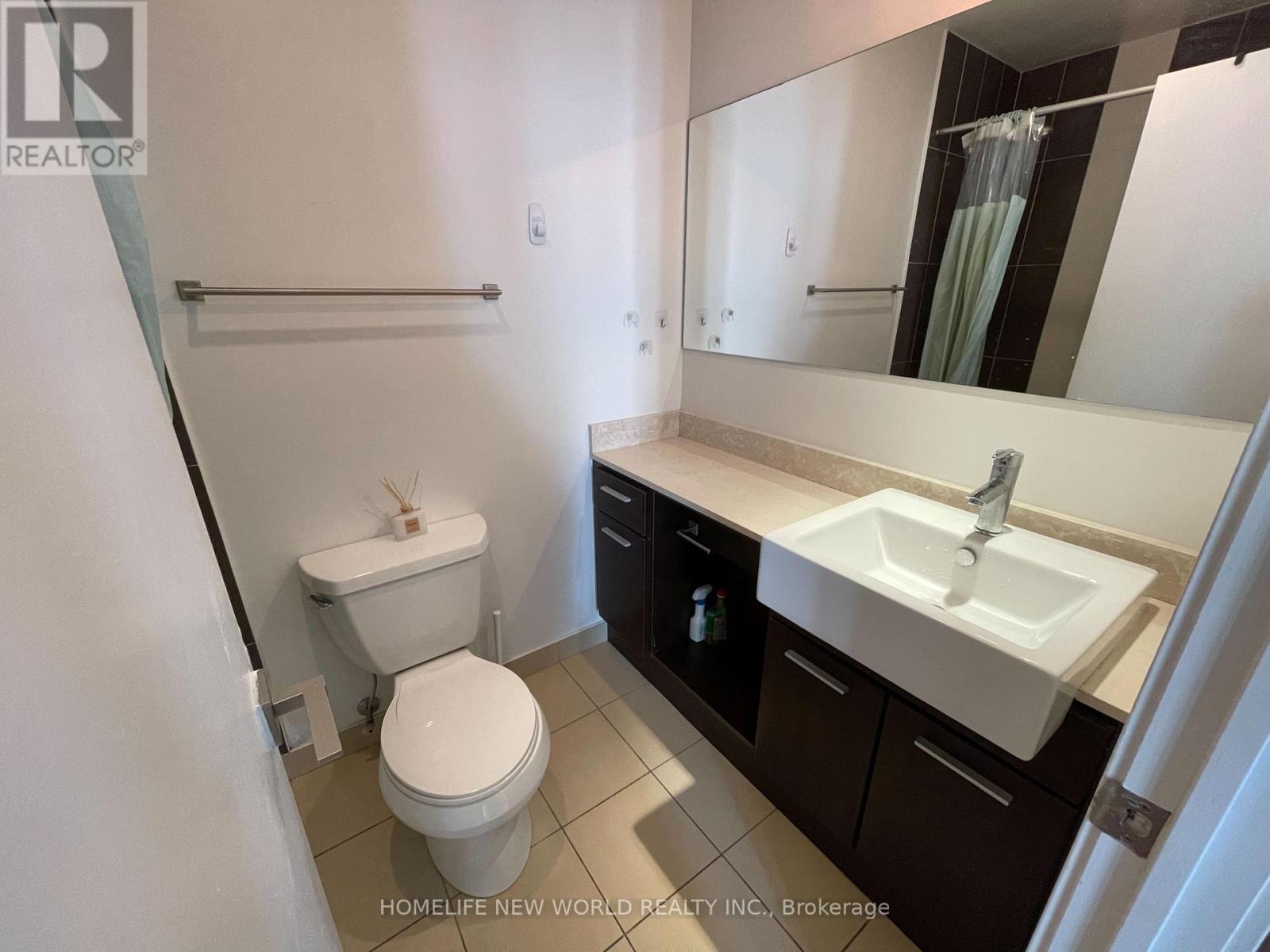 2606 - 770 Bay Street, Toronto, Ontario  M5G 0A6 - Photo 5 - C13566538