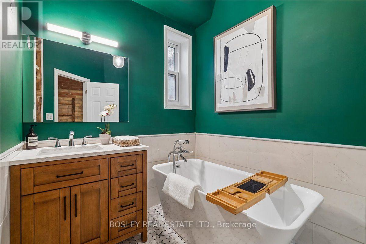 499 Ontario Street, Toronto, Ontario  M4X 1M7 - Photo 17 - C13566570