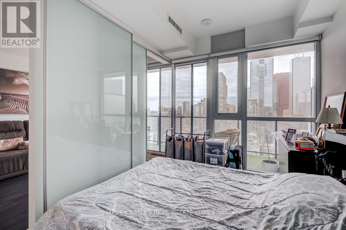 2706 - 290 Adelaide Street W, Toronto, Ontario  M5V 1P6 - Photo 16 - C13566642