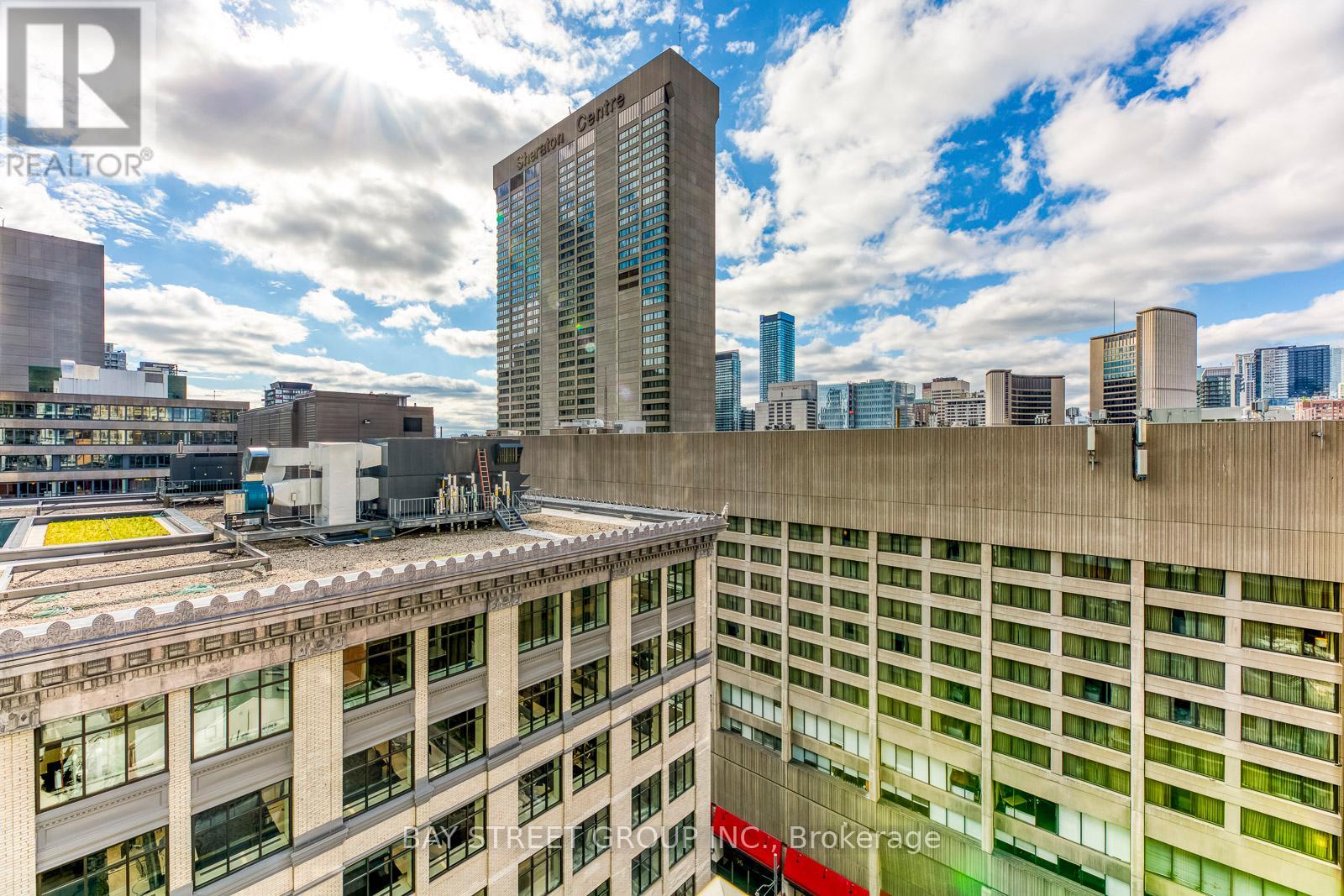 1515 - 70 Temperance Street, Toronto, Ontario  M5H 4E8 - Photo 13 - C13566710