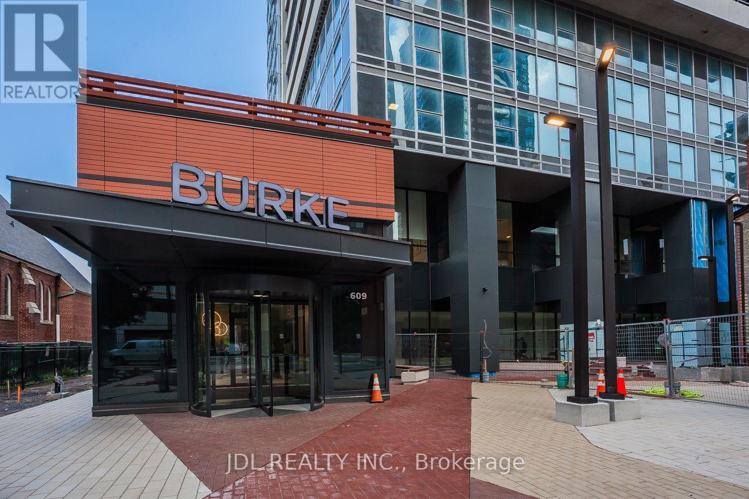 3709 - 609 Sherbourne Street, Toronto, Ontario  M4X 0A4 - Photo 2 - C13566750