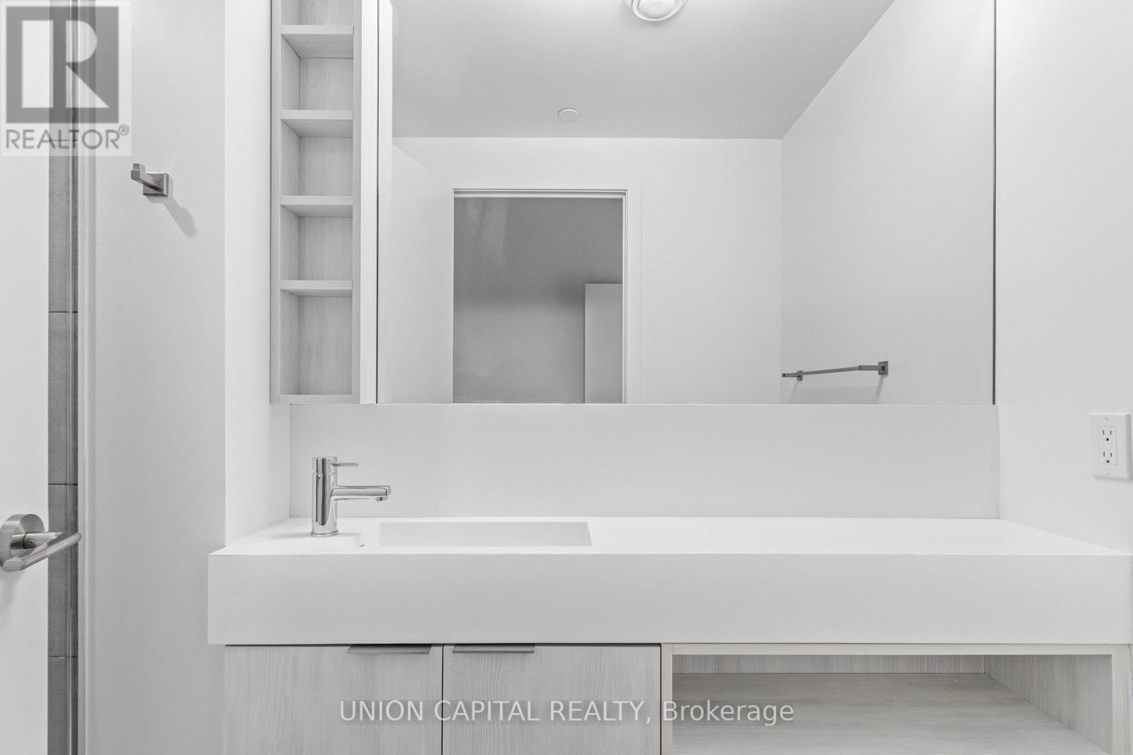 1007 - 8 Wellesley Street W, Toronto, Ontario M4Y 0J5 - Photo 18 - C13566806