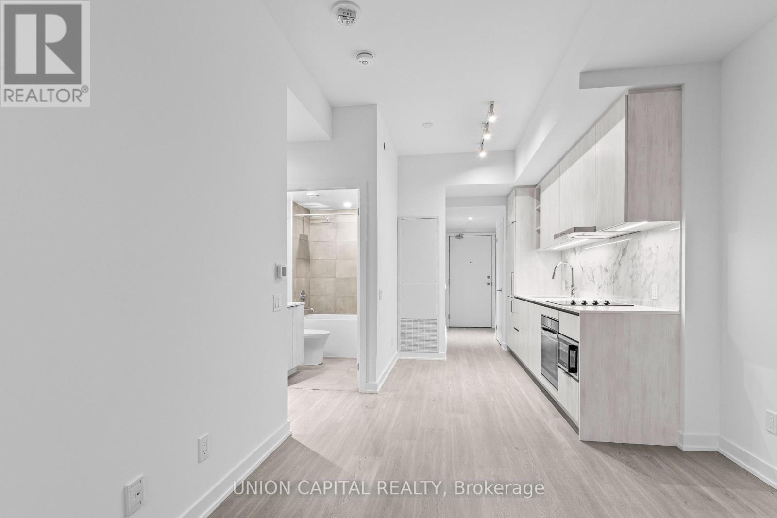 1007 - 8 Wellesley Street W, Toronto, Ontario M4Y 0J5 - Photo 7 - C13566806