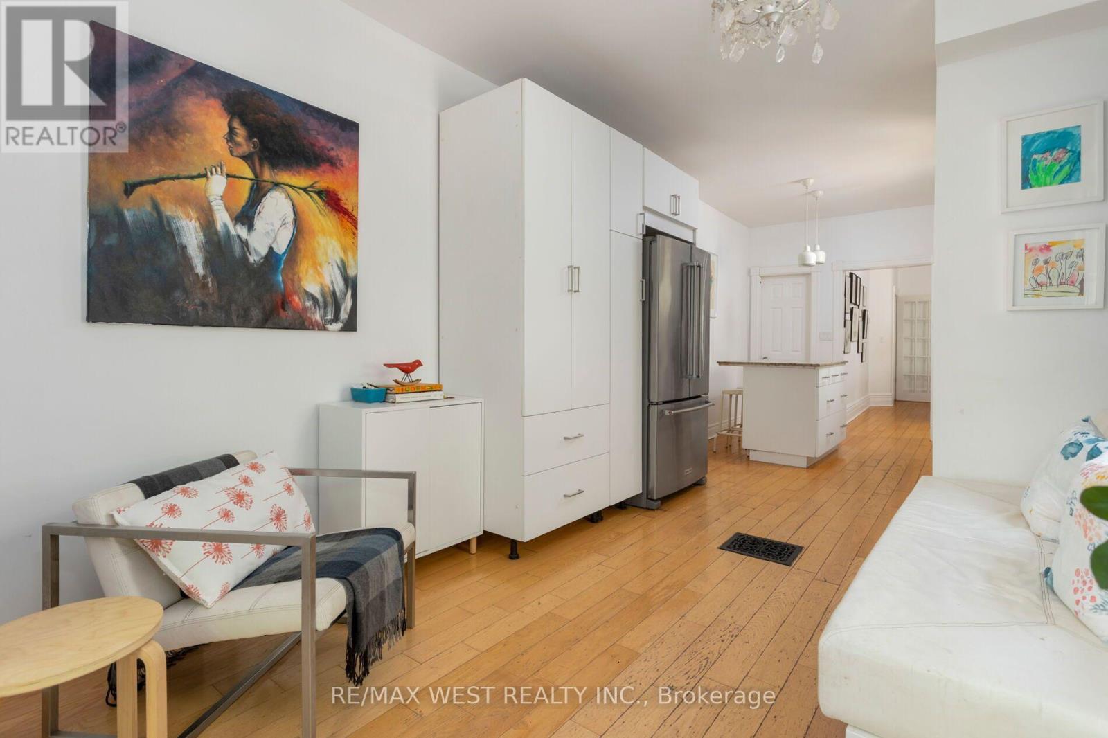 39 Shirley Street, Toronto, Ontario  M6K 1S8 - Photo 18 - C13566856