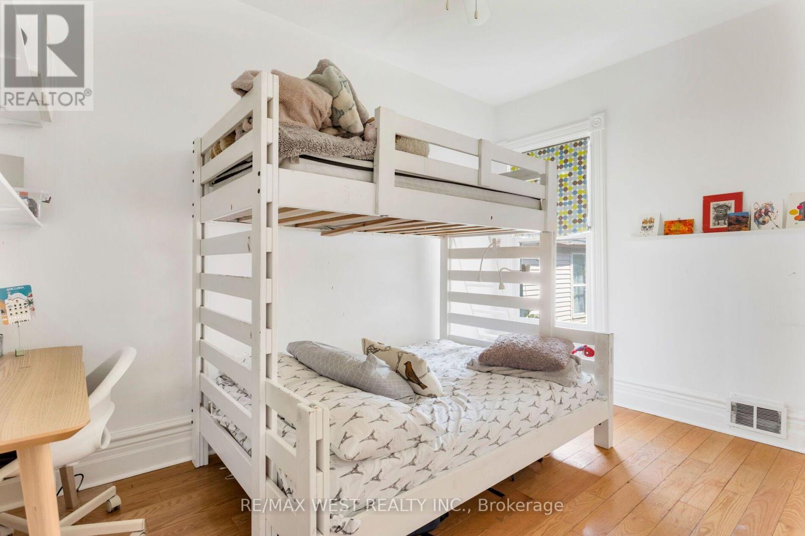 39 Shirley Street, Toronto, Ontario  M6K 1S8 - Photo 25 - C13566856