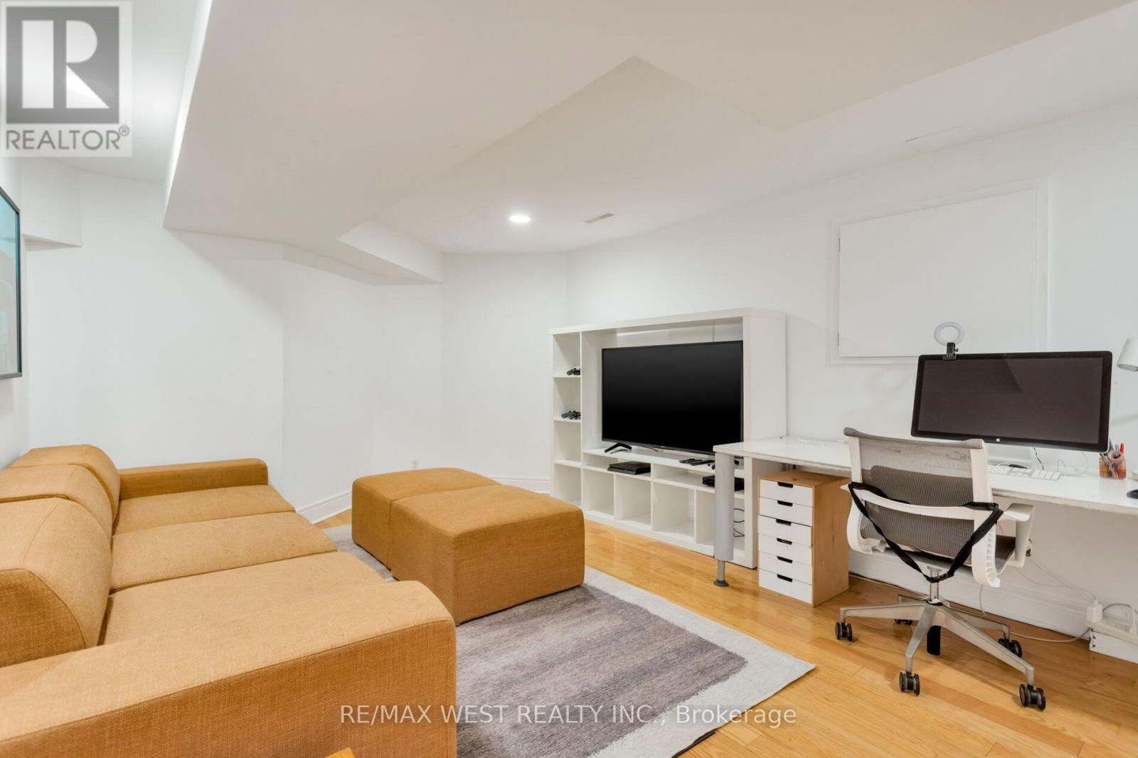 39 Shirley Street, Toronto, Ontario  M6K 1S8 - Photo 44 - C13566856