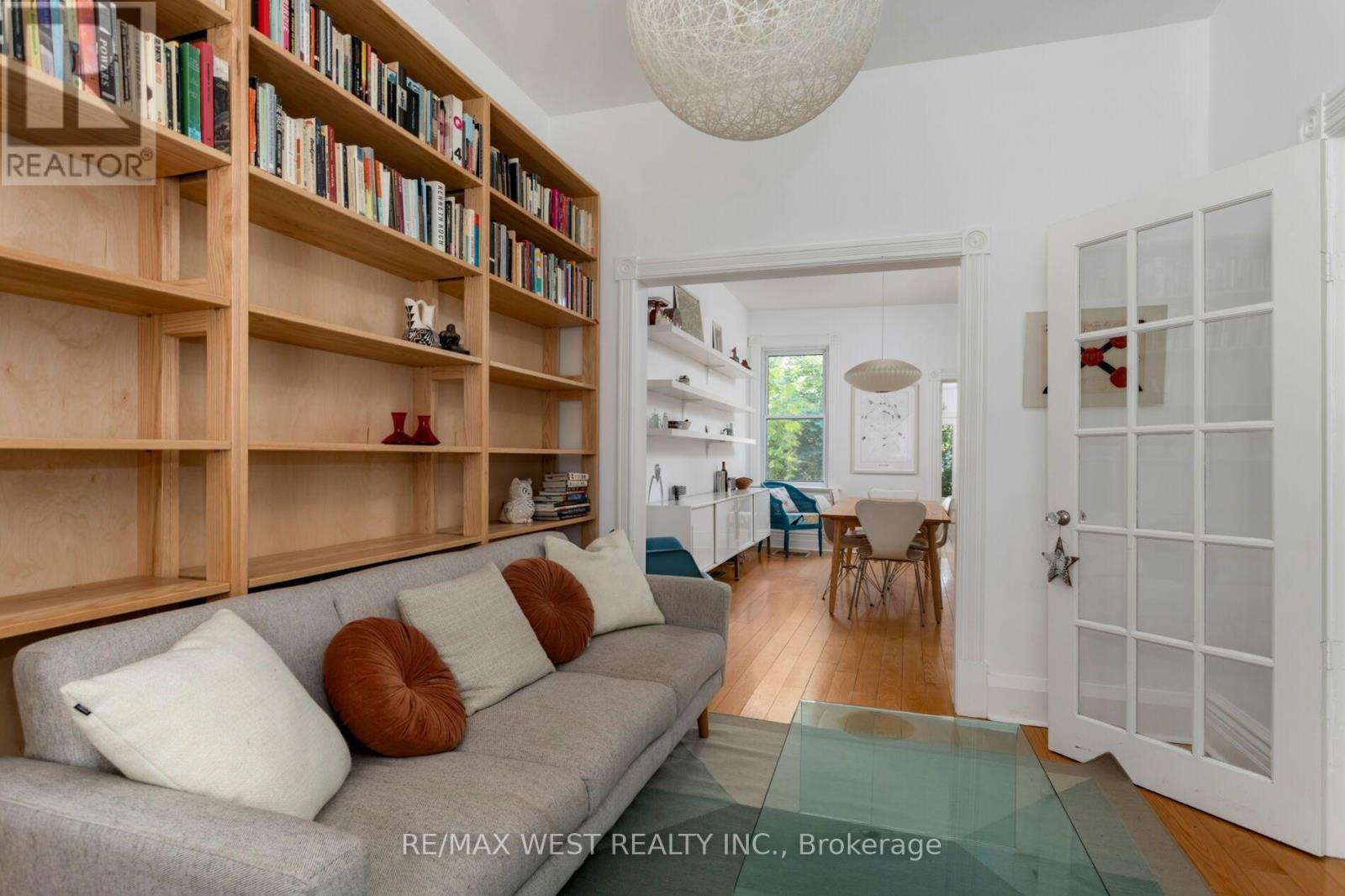 39 Shirley Street, Toronto, Ontario  M6K 1S8 - Photo 9 - C13566856