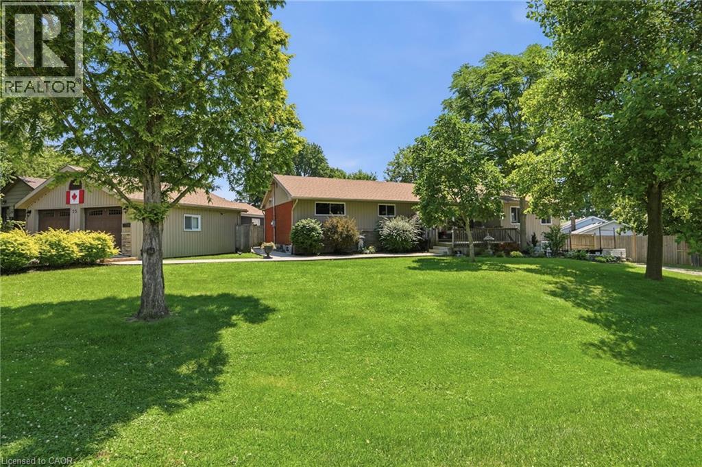 25 Saveryn Road, Hamilton, Ontario  L9B 1N4 - Photo 4 - 40848302