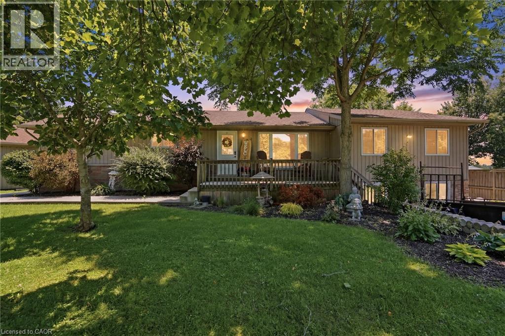 25 Saveryn Road, Hamilton, Ontario  L9B 1N4 - Photo 1 - 40848302