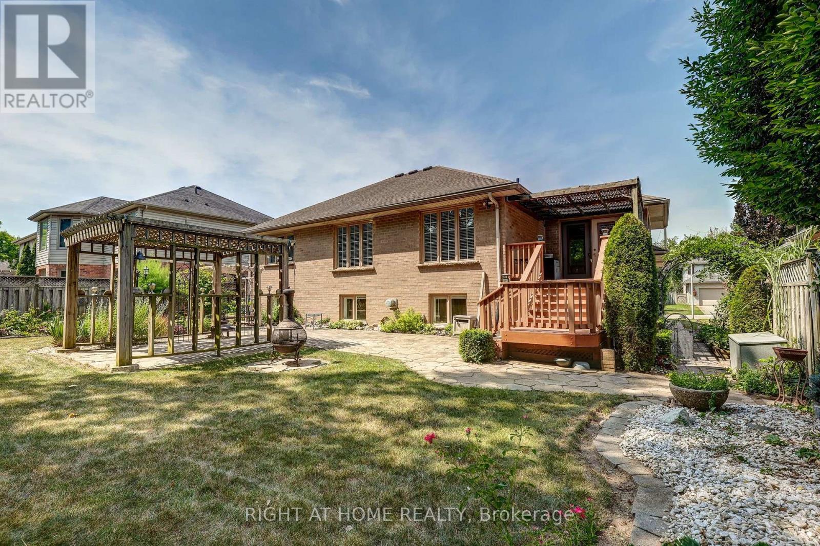 273 Whisperwood Avenue, London South, Ontario  N6K 4E4 - Photo 38 - X13566728