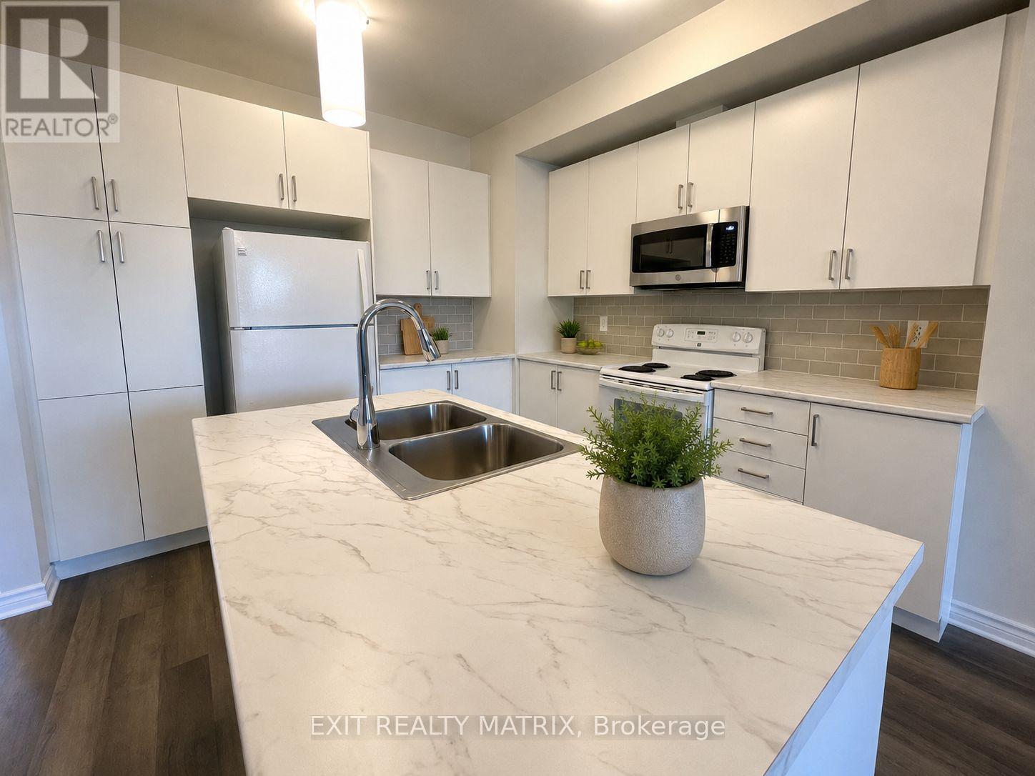 317 Labelle Street, Russell, Ontario  K0A 1W1 - Photo 3 - X13566720