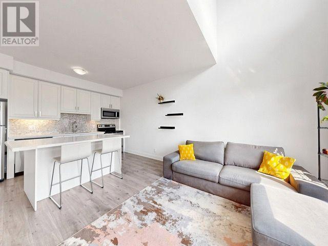 Th114 - 12 Woodstream Boulevard, Vaughan, Ontario  L4L 8C3 - Photo 5 - N13566812