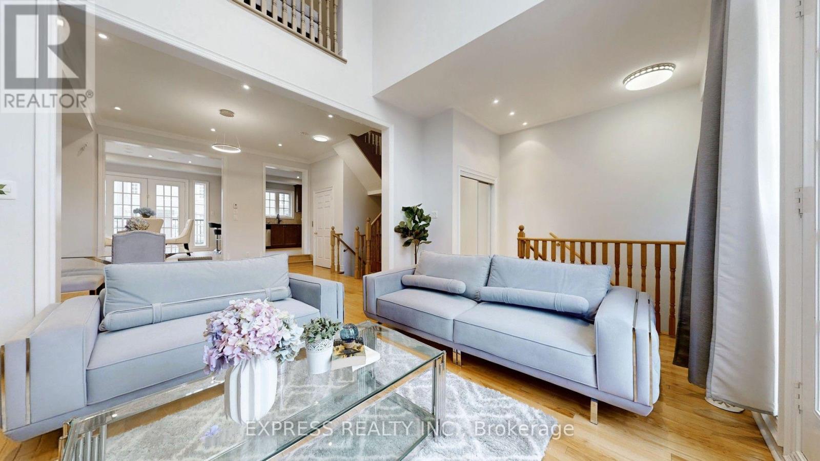 7 Mackenzie's Stand Avenue, Markham, Ontario  L6G 0C4 - Photo 10 - N13566836