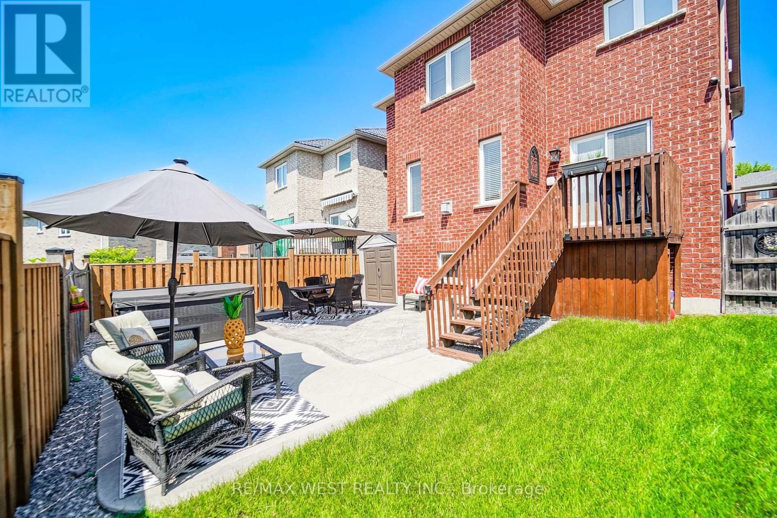 41 Knapton Drive, Newmarket, Ontario  L3X 3A9 - Photo 15 - N13566864