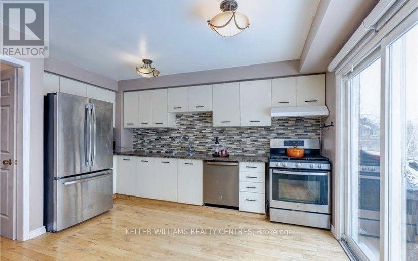 21 Delaney Crescent, Barrie, Ontario  L4N 7C3 - Photo 2 - S13566542