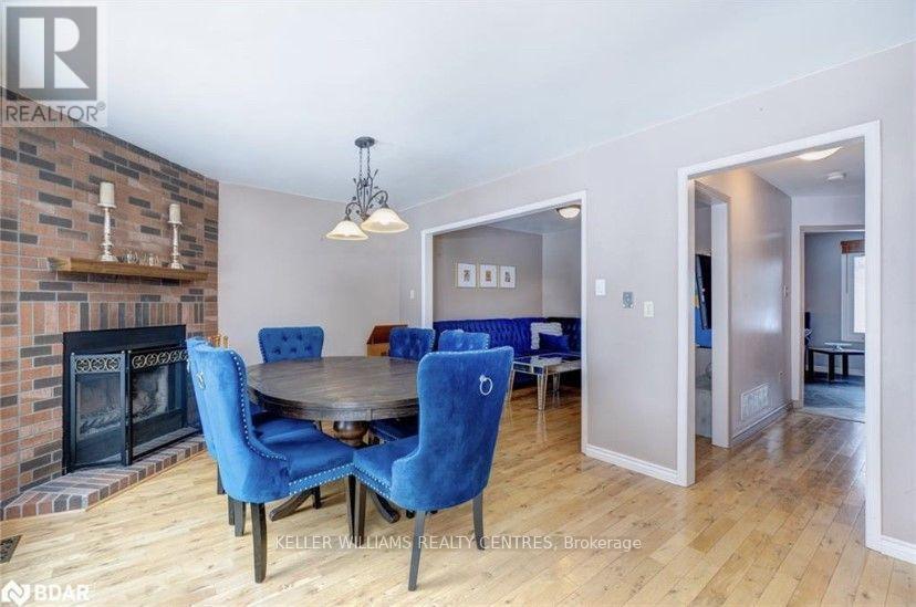 21 Delaney Crescent, Barrie, Ontario  L4N 7C3 - Photo 4 - S13566542