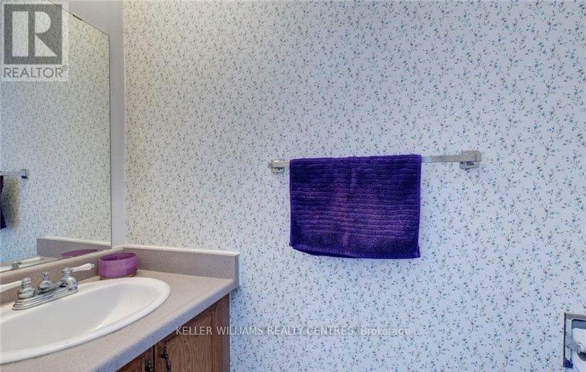 21 Delaney Crescent, Barrie, Ontario  L4N 7C3 - Photo 8 - S13566542