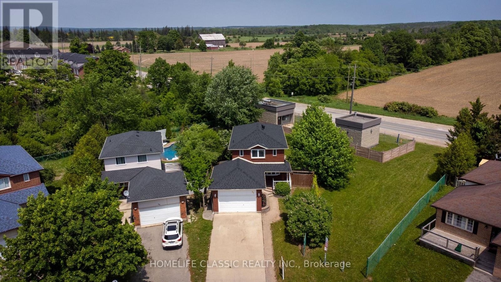 32 Rosenfeld Drive, Barrie (Grove East), Ontario L4M 5X2 - Photo 1 - S13566680