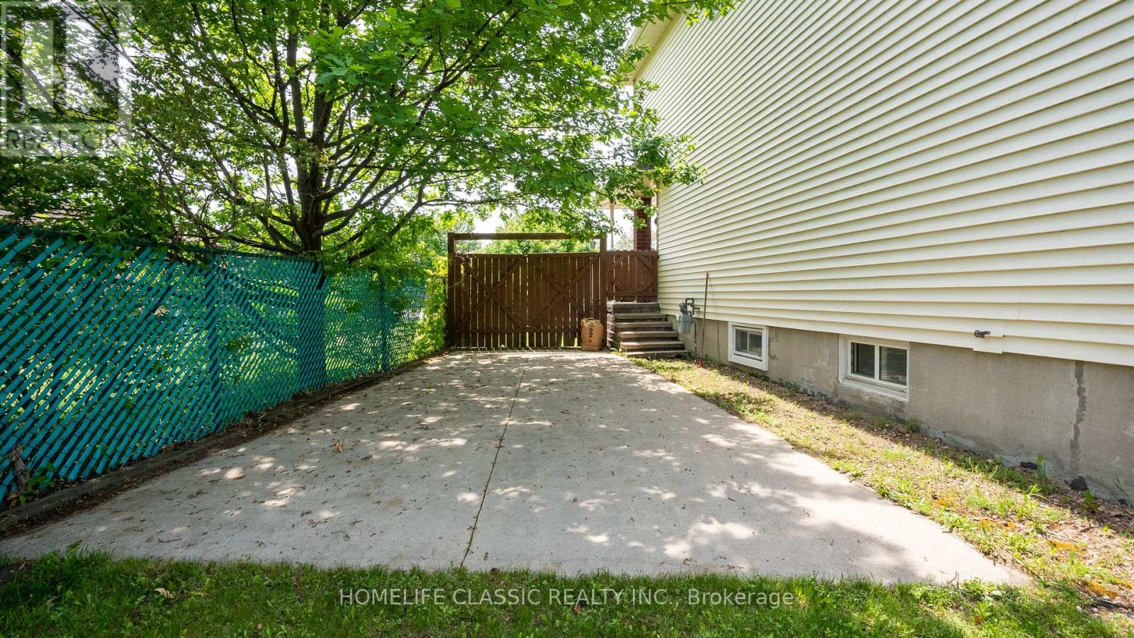 32 Rosenfeld Drive, Barrie (Grove East), Ontario L4M 5X2 - Photo 37 - S13566680