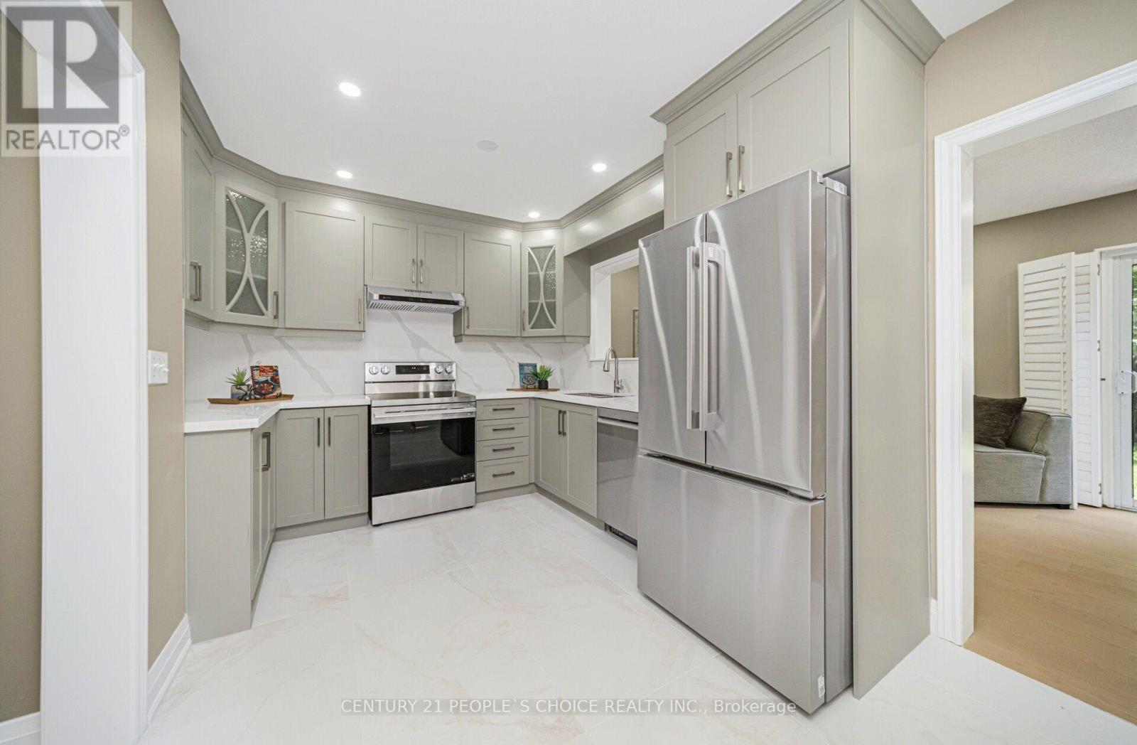 7216 GAGLIANO DRIVE, Mississauga (Meadowvale Village)