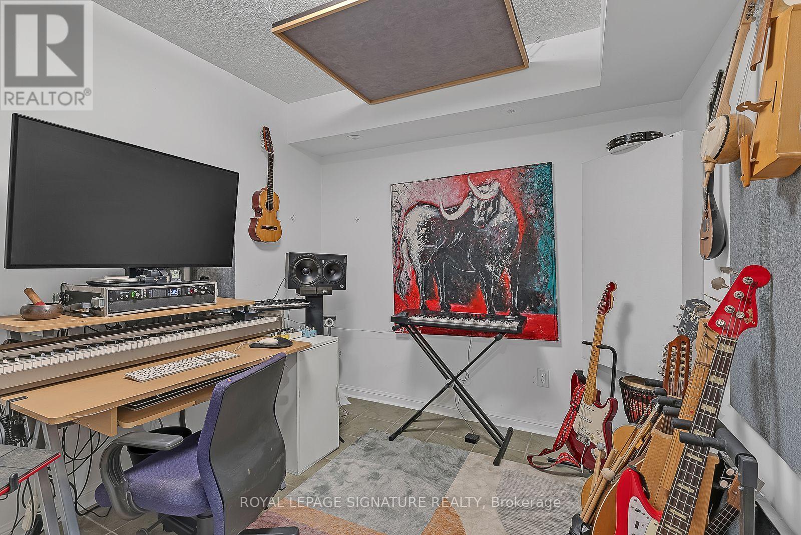 1612 - 28 Laidlaw Street, Toronto, Ontario  M6K 1X2 - Photo 17 - W13566514